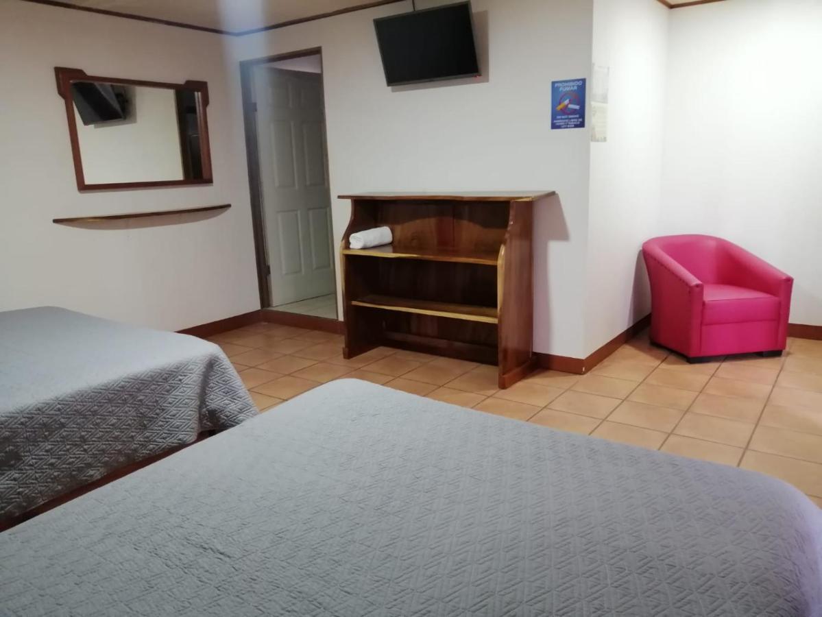 Hotel Santa Fe B&B Monteverde Екстер'єр фото