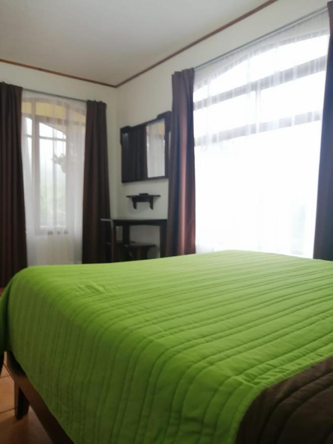 Hotel Santa Fe B&B Monteverde Екстер'єр фото