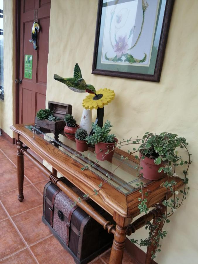 Hotel Santa Fe B&B Monteverde Екстер'єр фото