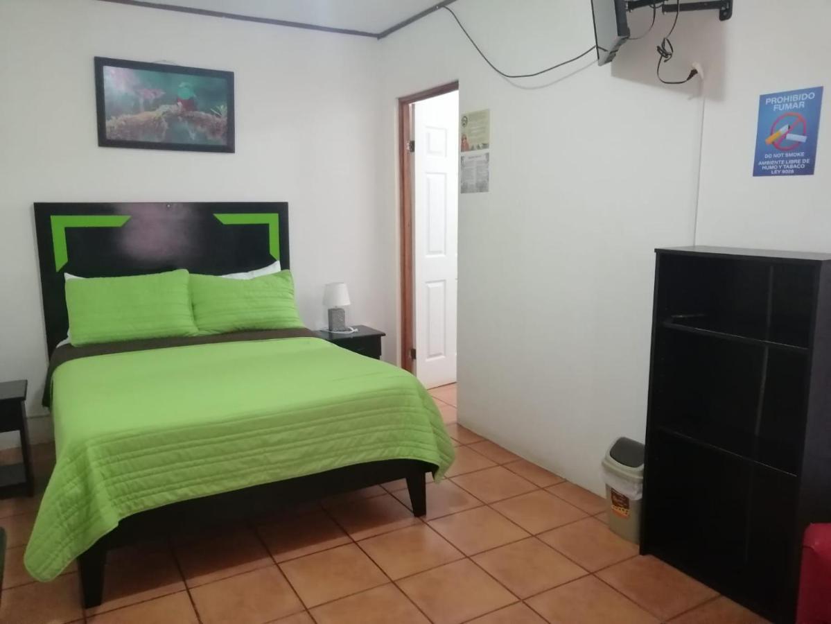 Hotel Santa Fe B&B Monteverde Екстер'єр фото