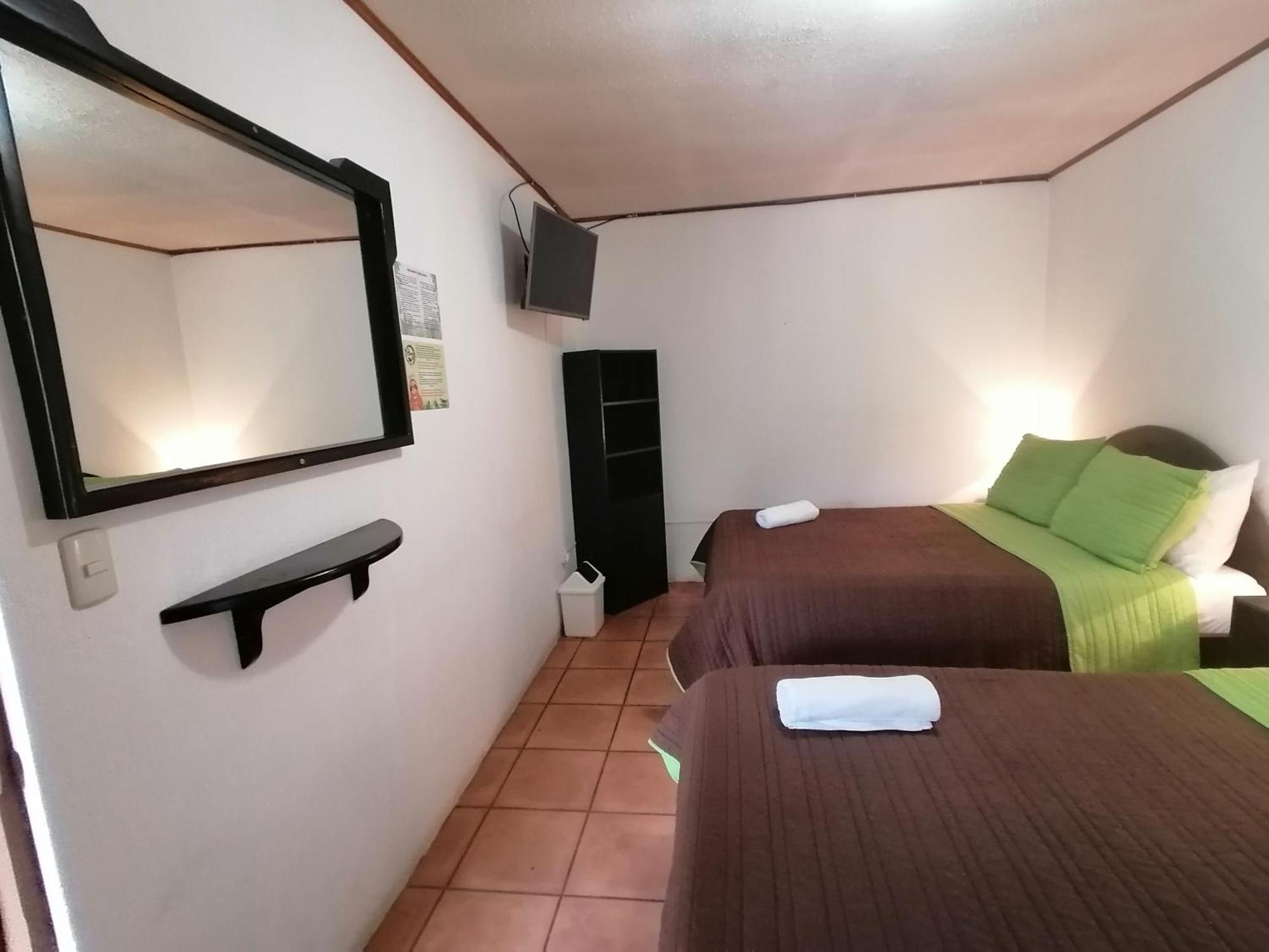 Hotel Santa Fe B&B Monteverde Екстер'єр фото